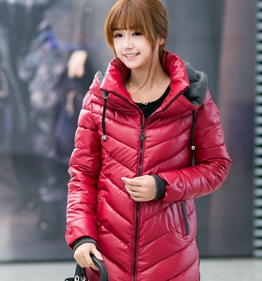 2013冬季韩版潮加厚修身朵以PU皮衣大码羽绒服女中长款保暖大衣女