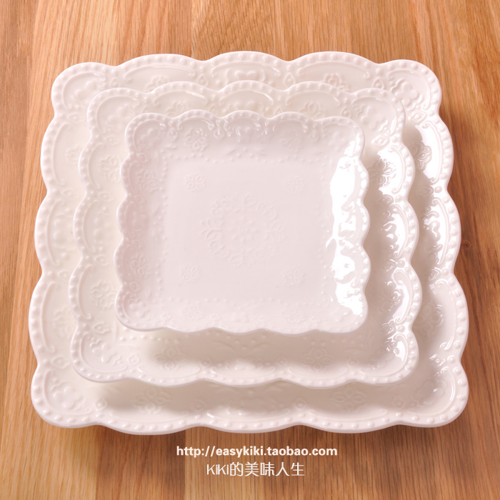 【kiki家】方形蕾丝镂空盘/水果盘/浮雕白色蛋糕盘/300/500/800g