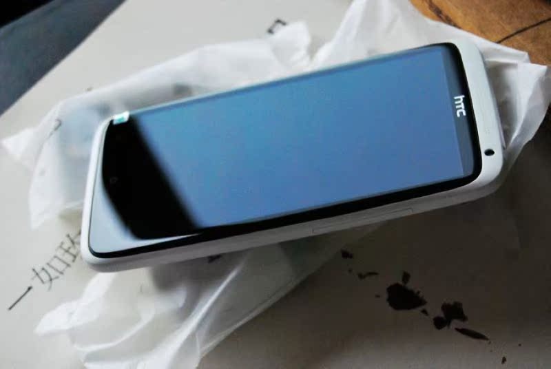 二手四核1.5G旗舰机型 HTC One X 16G 白色16G 秒杀iPhone 4S