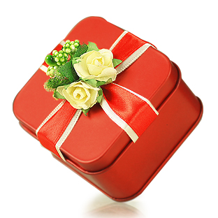 文弘 韩式简约创意 铁盒手工个性定制 方形喜糖盒 紫、红两色410