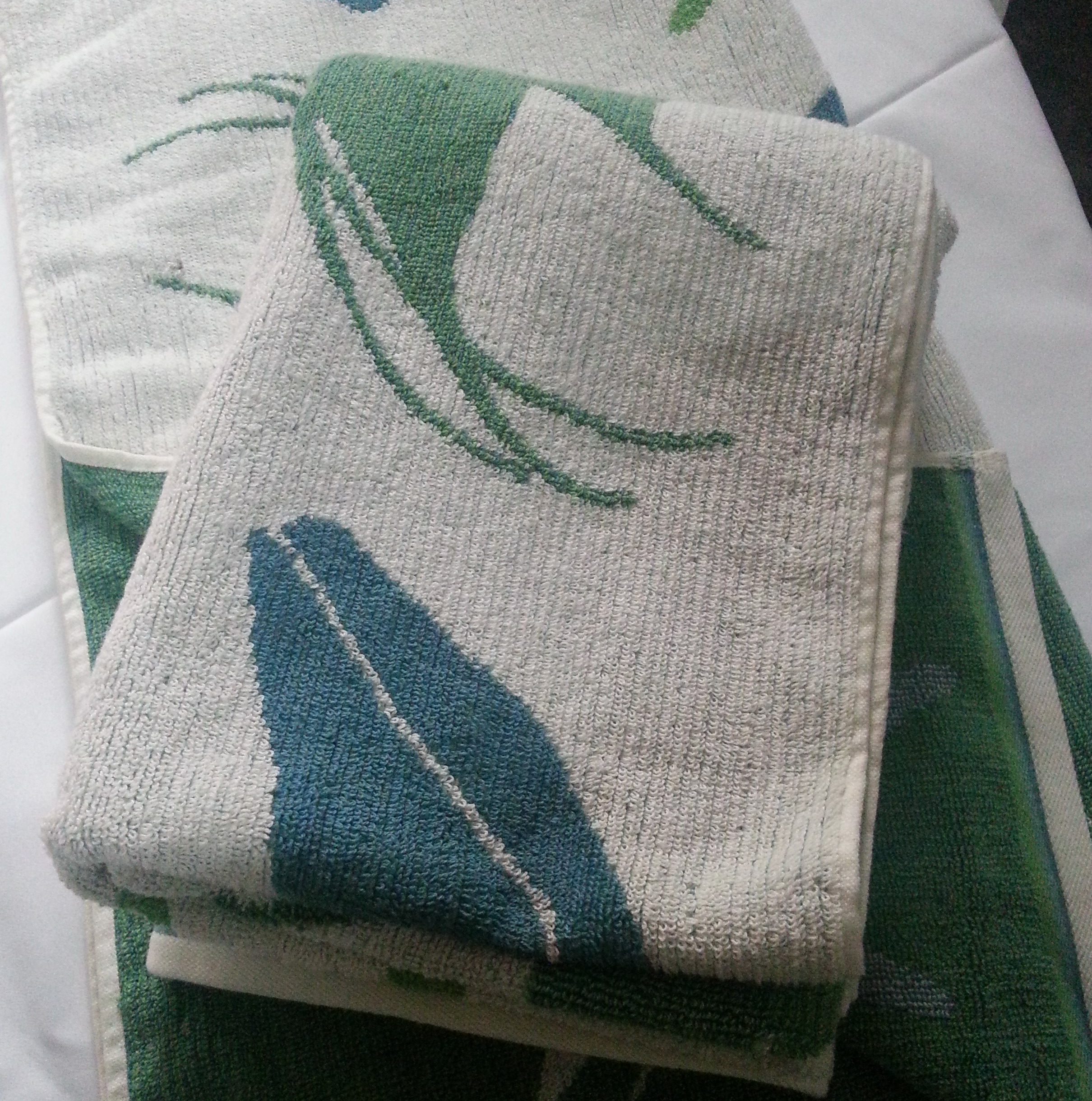 欧式顶级-提花色织浴巾巾 新疆一级棉 起毛圈巾吸水更强 包邮