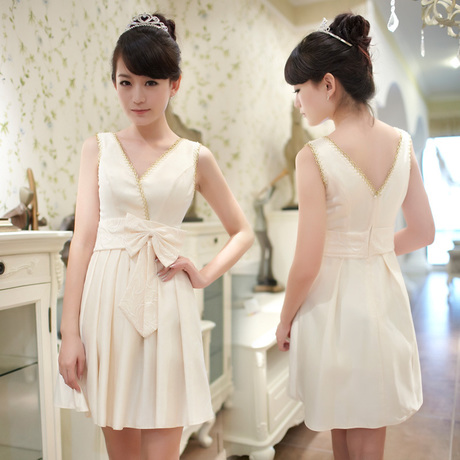 新款2012韩版晚礼服短款V领包肩小礼服聚会伴娘礼服新娘回门礼服