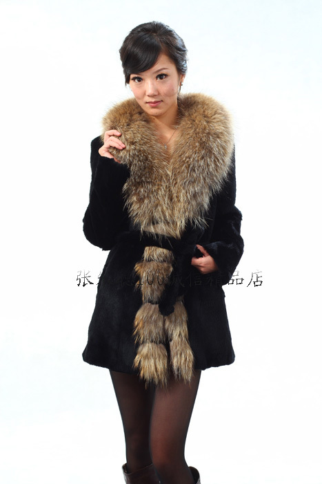 2011新款 兔绒皮草外套 貉子毛领 中长款 皮草 外套 黑色