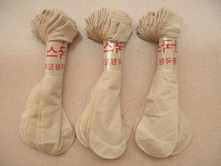 三皇冠信誉 袜子 纯色  厂家直销 高弹力氨纶短袜 特价 2012新款