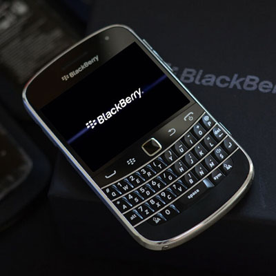 Blackberry/黑莓 9900/9930 三网通用 全键盘智能商务手机