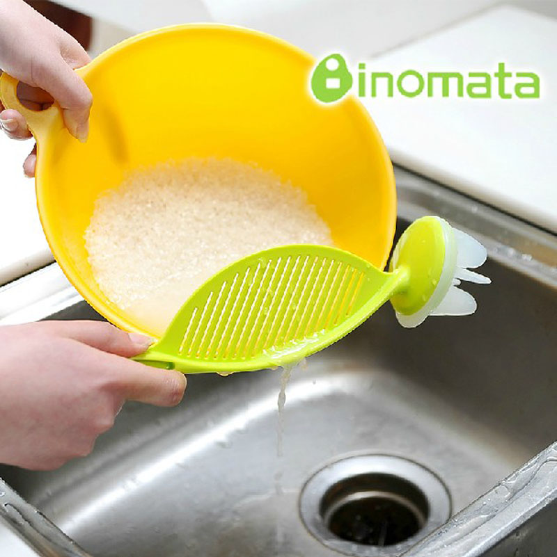 日本进口inomata搅拌棒 塑料淘米器 多功能洗米棒淘米勺 带档板