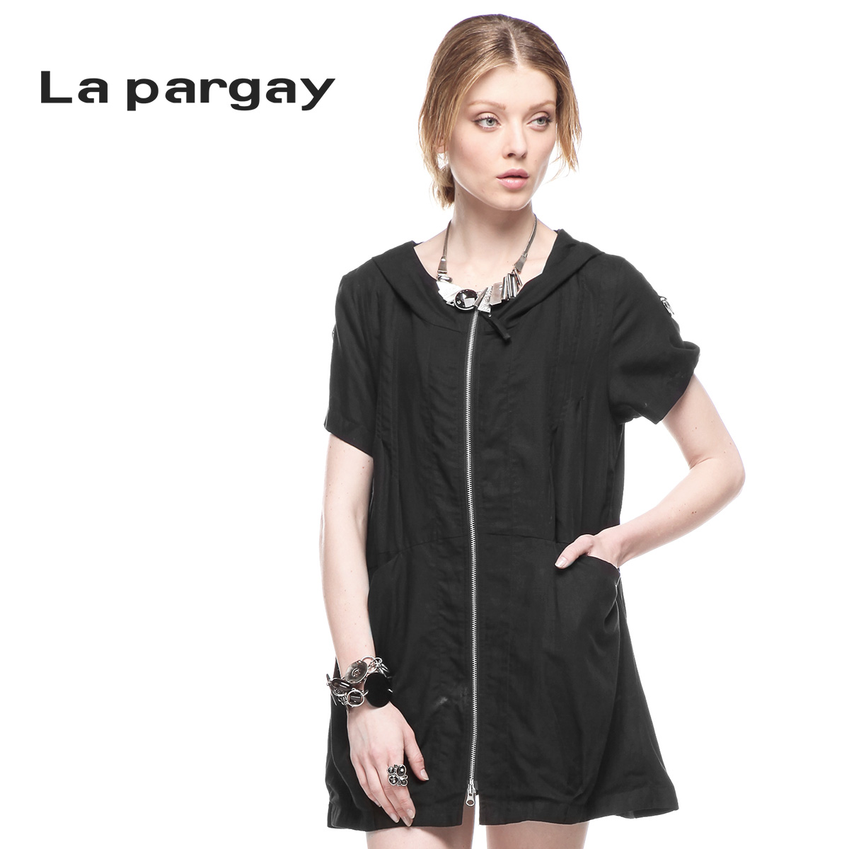 La pargay夏季中裙纯色新款短袖女装单件打底连帽连身裙连衣裙