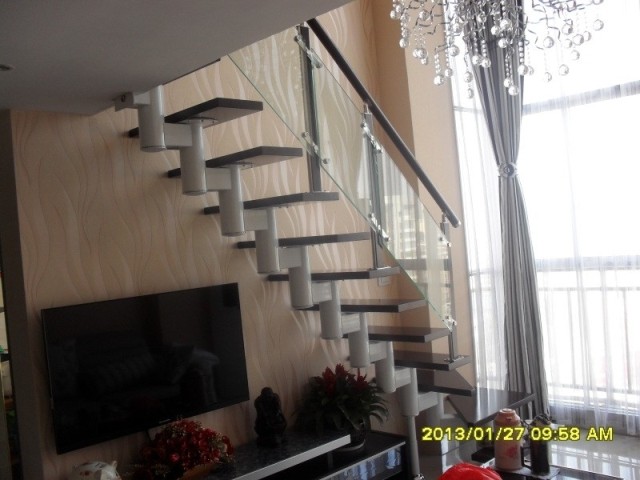 套筒玻璃楼梯 龙骨玻璃楼梯 玻璃楼梯 玻璃扶手楼梯 阁楼楼梯