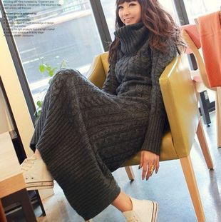 2012韩版女装 显瘦高领堆堆领针织毛衣外套修身麻花长款连衣长裙