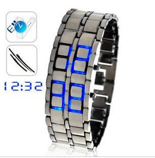 熔岩LED手表 韩版新款时尚手链条手表 个性LED光能情侣手链表包邮