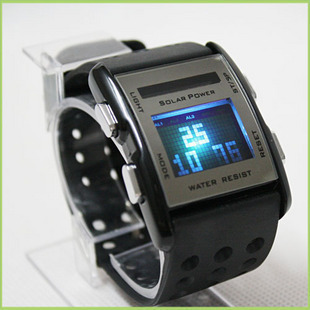 多孔表带韩版太阳能手表七彩电子表LED灯手表夜光手表男女可用