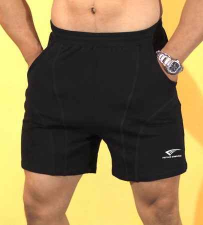 【超酷训练服】2011新款休闲短裤 训练短裤 黑色（特价）