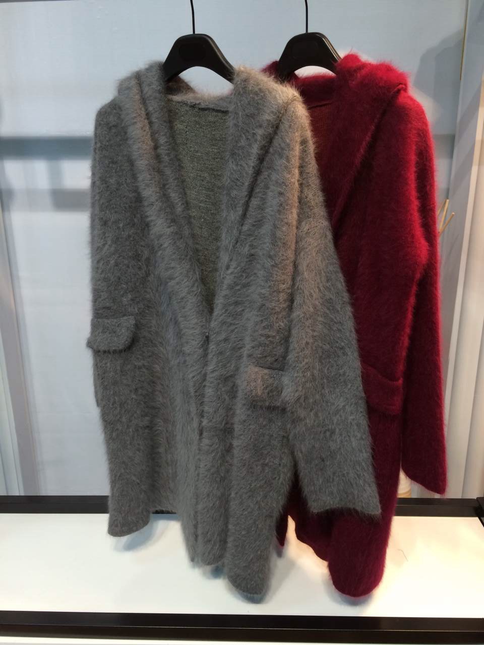 【丹娜采】2014冬季新款女装长毛貂绒针织暗扣中长款连帽大衣外套