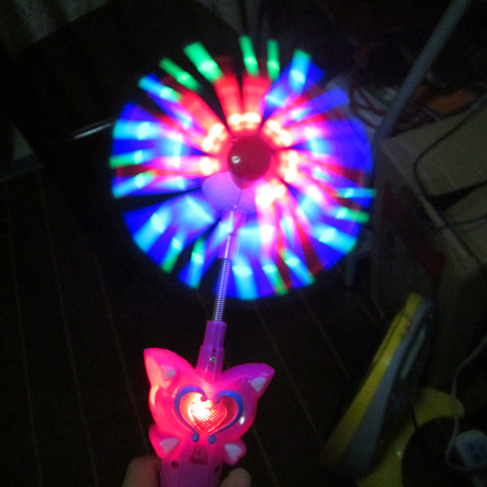 巴拉拉魔法棒电动风车魔法棒发光棒音乐灯光玩具传统儿童女孩玩具