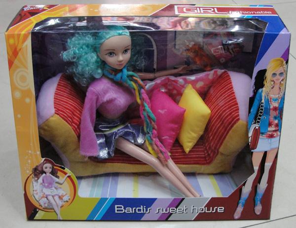 超逼真Q版芭比娃娃美女-沙发系列 摆设可爱 女孩最爱 大热卖 Q01