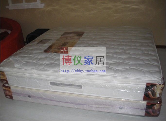 床垫 竹炭床垫 羽绒床垫 记忆床垫 面包床垫 乳胶床垫 棕榈床垫