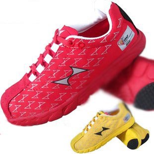 包邮2011新款海尔斯马拉松鞋 超轻慢跑鞋 田径鞋 训练鞋B01