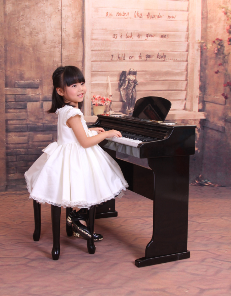 艾维婴 电子琴 儿童钢琴 电钢琴专业级61键木质玩具钢琴 教师推荐