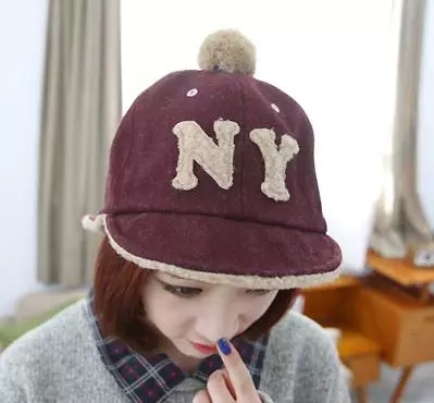 韩国代购NY字母贴布羊毛呢可爱毛球飞行帽冬天女士保暖雷锋帽子潮