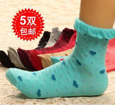 韩国纯棉可爱袜子春秋季中筒蕾丝袜透气短袜心形堆堆袜厂批发包邮