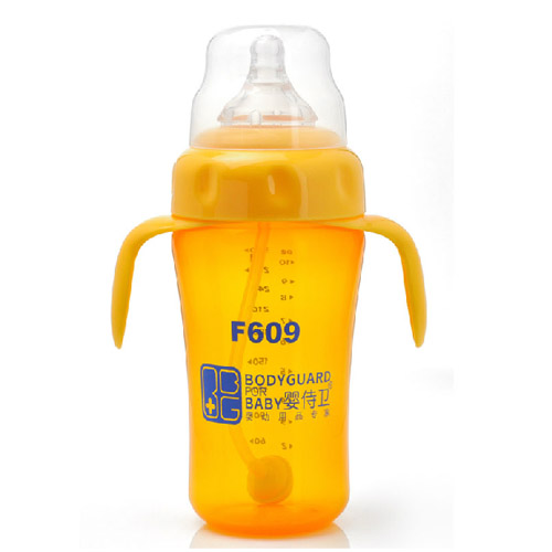 婴侍卫 婴儿训练学饮杯 宝宝吸管水杯带盖子300ML F609 包邮