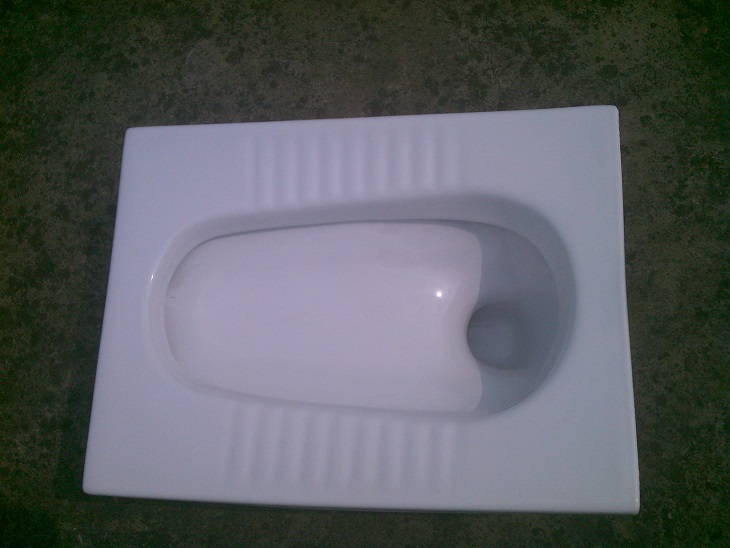 家庭住宅商场洗手间防臭陶瓷蹲便器大便器陶瓷水箱自备进水管