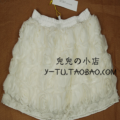 ◆2011新款女装◆呛口小辣椒BCBG花朵裙裤半身裙短裙蓬蓬裙米白