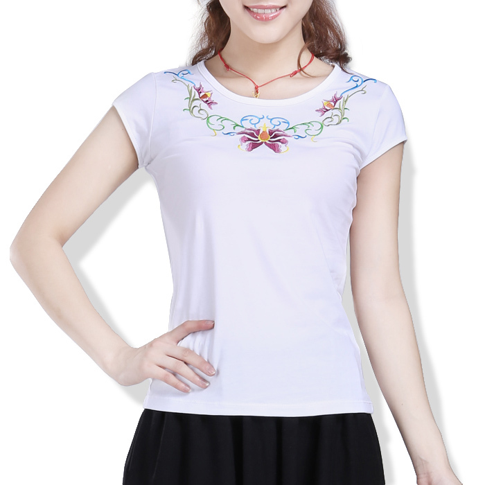 女士短袖棉2014新款夏季民族风女装韩版绣花显瘦T恤圆领学生短袖