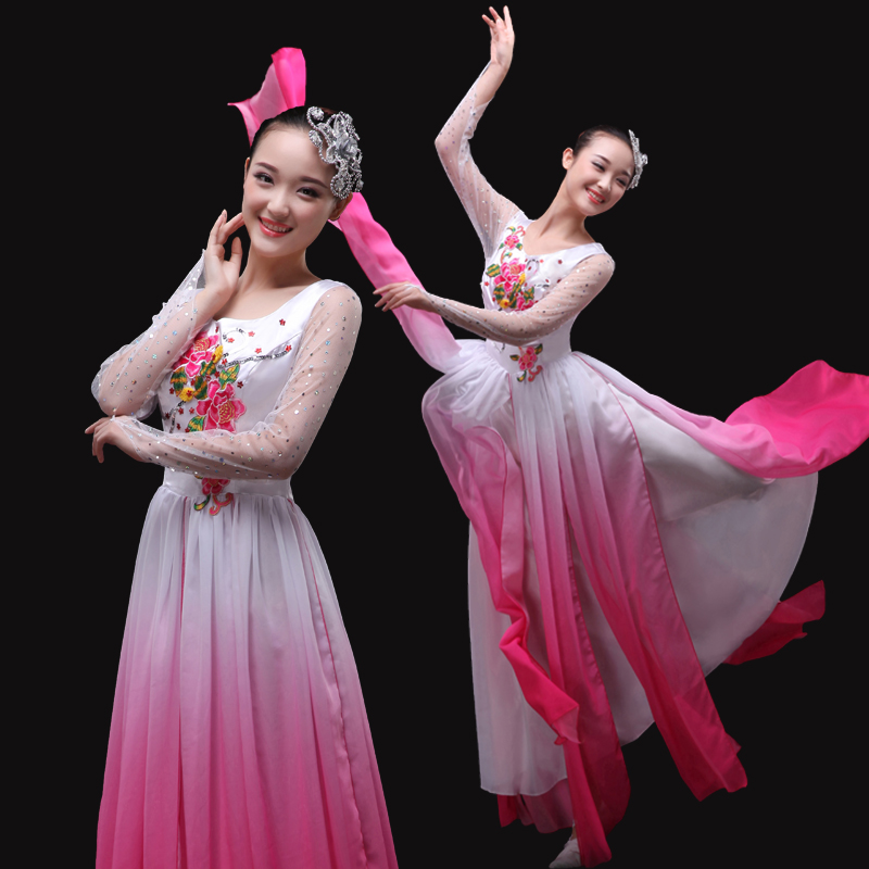 2015新款夏民族舞蹈服装广场舞演出服时尚舞蹈服秧歌服现代舞合唱