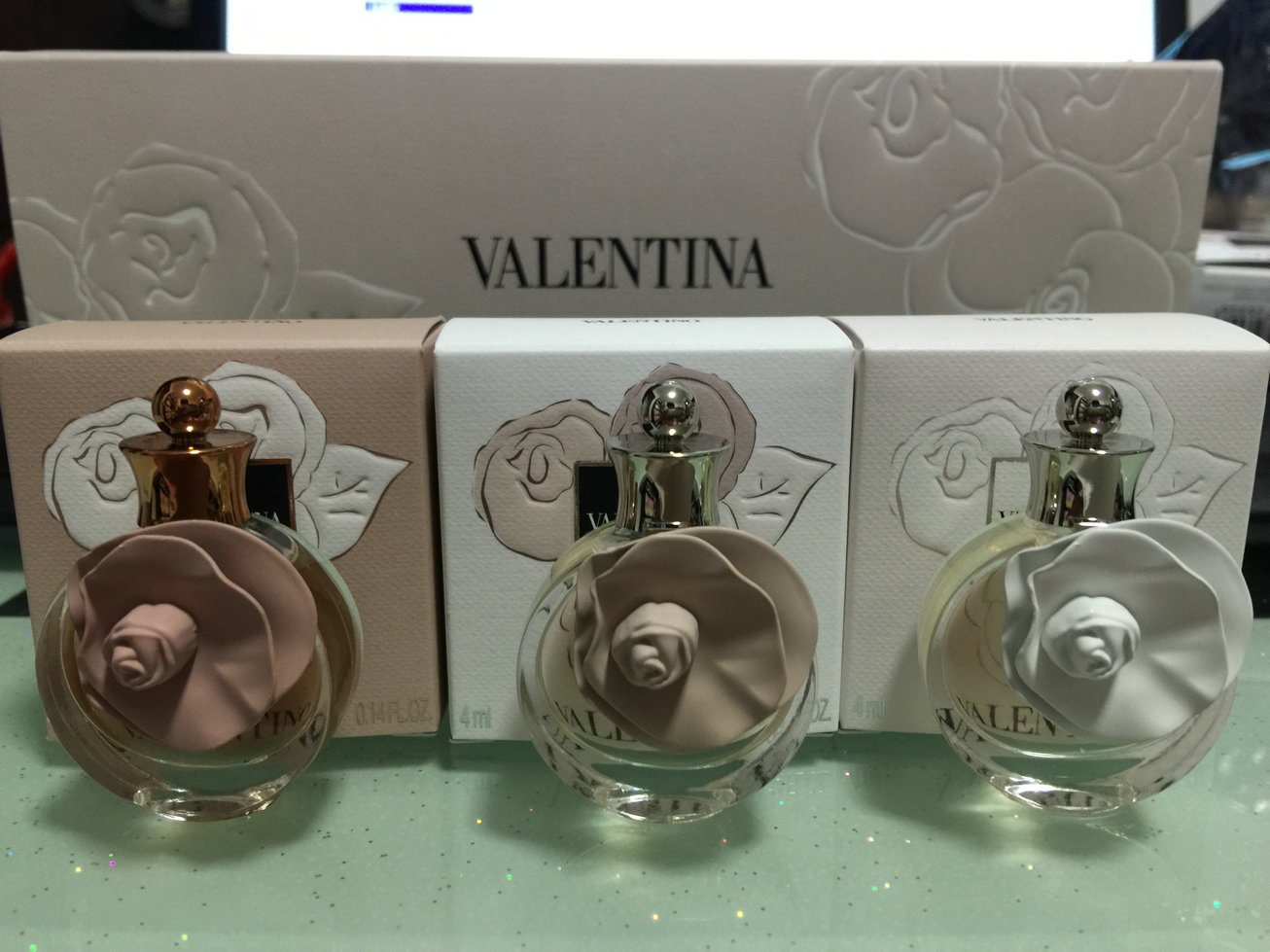 Valentino Assoluto华伦天奴性感与感性女士香水4ML Q版香水三款