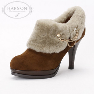 Harson/哈森高贵典雅新贵 时尚羊皮保暖领口高跟鞋 防水台女单鞋