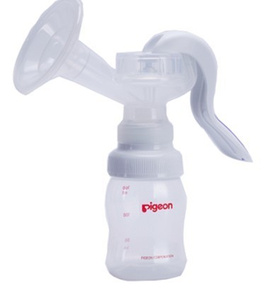 Pigeon/贝亲—手动吸奶器QA03升级版 QA28 含2个奶瓶