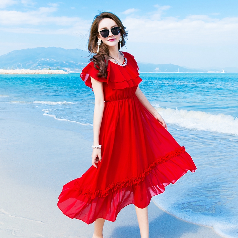 维绯新款大红色沙滩裙花边波西米亚大摆雪纺度假显瘦长款海滩裙