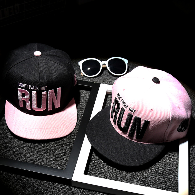字母刺绣粉红色帽子跑男同款棒球帽休闲百搭鸭舌帽时尚嘻哈帽潮女