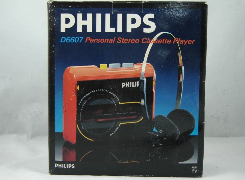 飞利浦/PHILIPS D6607磁带随身听 单放机 卡带机 古董怀旧收藏 红