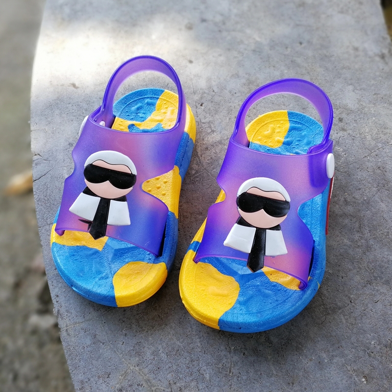 夏季新款防水儿童凉鞋耐磨防滑橡胶软底中小童沙滩鞋男童上学凉鞋