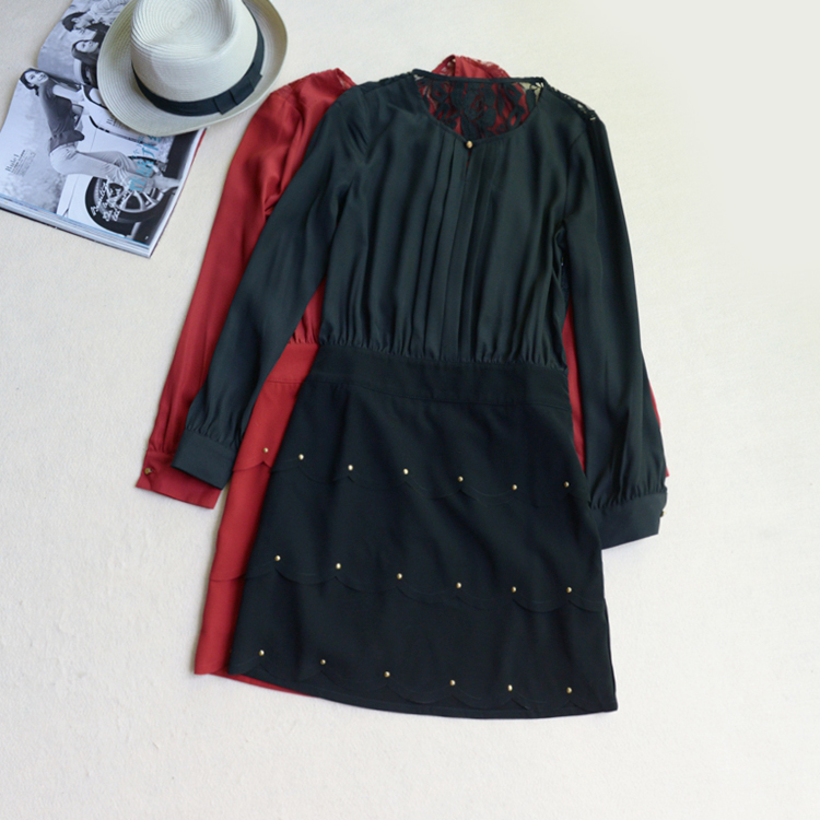 2015秋季新款女装剪标正品圆领短款女装拼蕾丝连衣裙A1FA33422