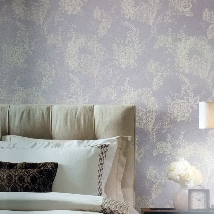 淡紫罗兰紫灰色美式异域风情复古蕾丝花边环保无纺布约克设计壁纸