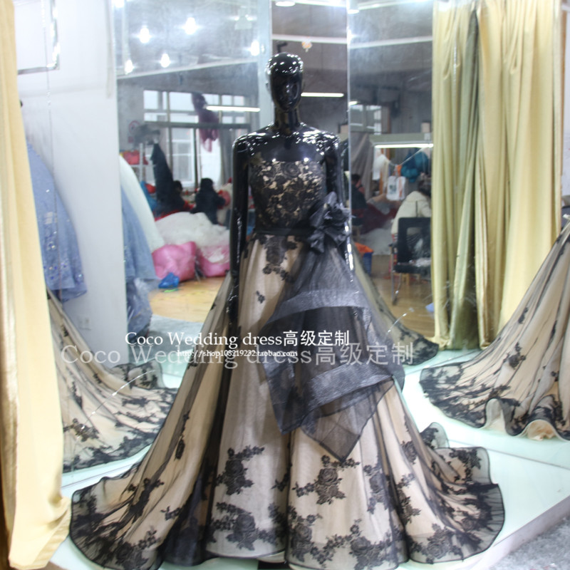 Coco婚纱2016新款 黑玫瑰的绽放撞色拖尾礼服工厂实拍 量身定制