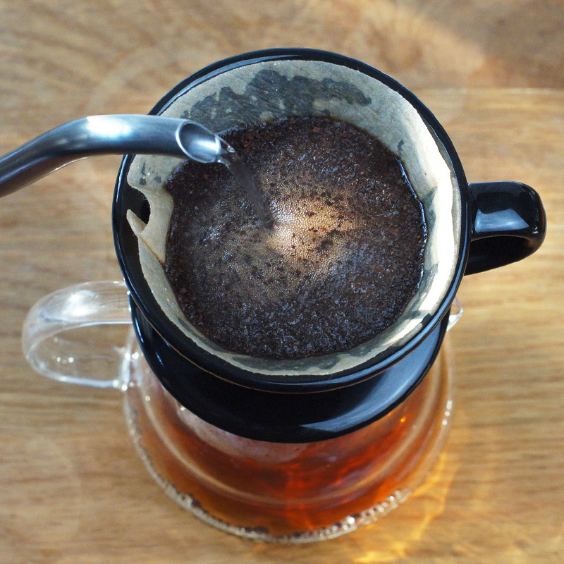 陶瓷咖啡滤杯 手冲咖啡陶瓷滤壶 滴滤咖啡壶三孔滴滤式101