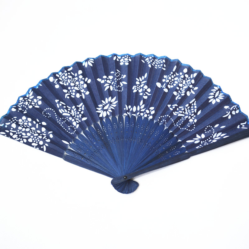 乌镇特产蓝印花布工艺小扇子 折扇女式 中国风旅游纪念品批发价