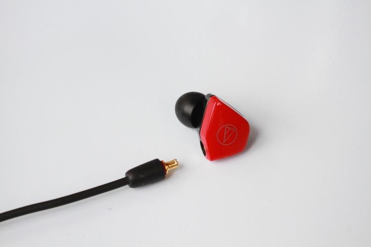 Audio Technica/铁三角 ATH-LS50 LS70 LS50iS LS70iS入耳式耳机