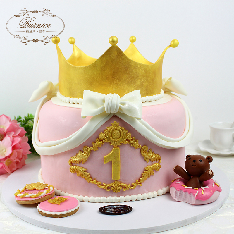 广州深圳佛山同城速递订做创意公主皇冠翻糖生日蛋糕女孩个性定制