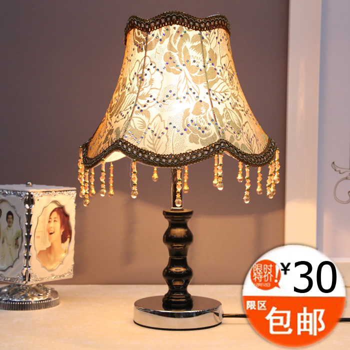 韩式创意简约欧式台灯温馨卧室床头灯时尚创意装饰灯木艺台灯