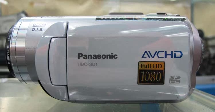 松下/Panasonic HDC-SD1 1/4 3CCD SD卡 高清摄像机