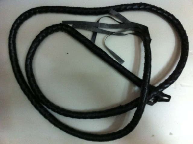 情趣皮鞭 独鞭 马鞭 教鞭 情趣鞭子 皮革长鞭 1.8米道具动漫cos