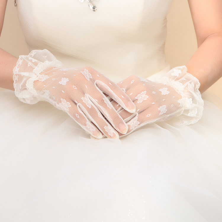 新娘手套短款蕾丝全指手套旅拍米白色结婚礼服蕾丝婚纱手套