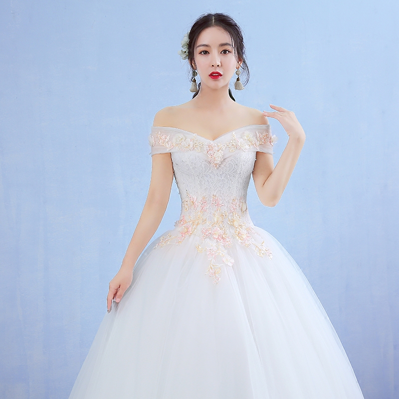 一字肩婚纱礼服 齐地韩式公主显瘦蕾丝新娘结婚2017冬季新款婚纱
