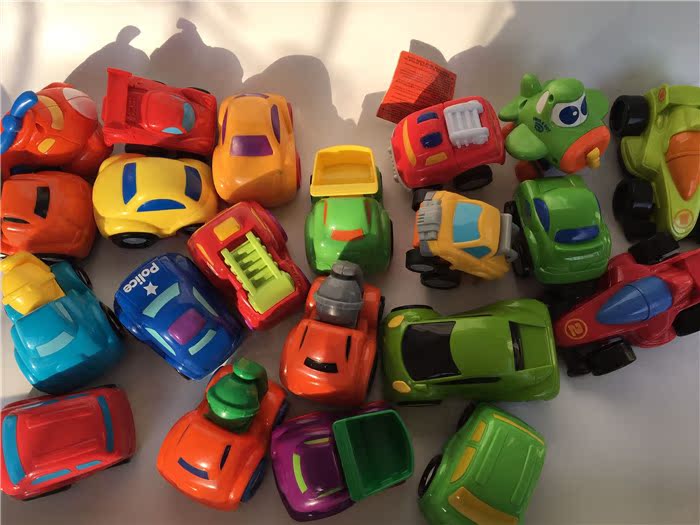 特价款 塑料玩具车 个别款式有回力 不挑款