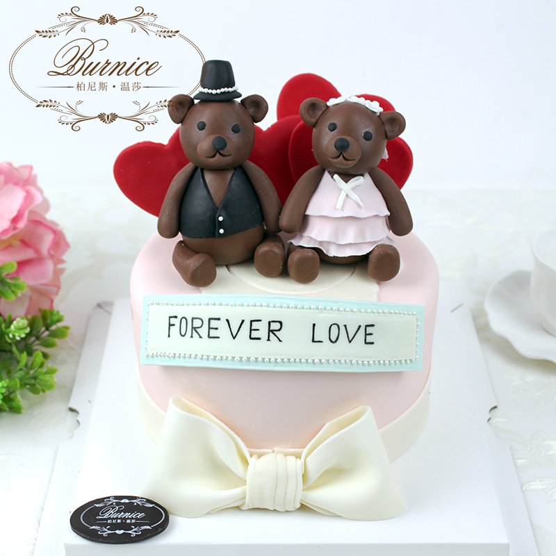 小熊夫妻婚礼结婚情人节周年纪念翻糖蛋糕深圳广州个性定制甜品台